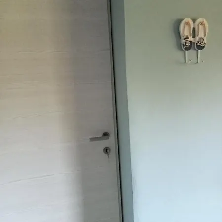 Casa Di Elisa Affittacamere 그라벨로나 토체