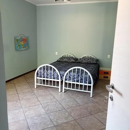 Casa Di Elisa Affittacamere 게스트하우스 *